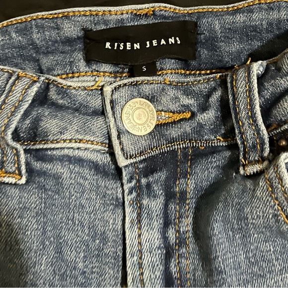 Risen high rise. Distressed jean shorts. - Picture 5 of 9